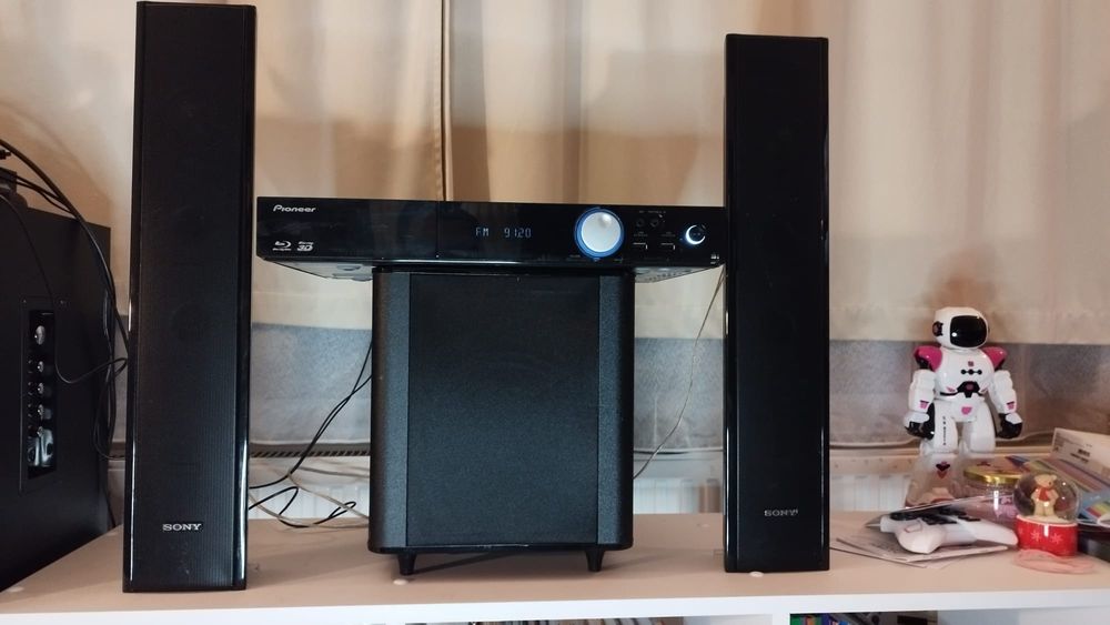 Oferta 150 lei... sistem audio   unitate   Pioneer , DVD ,radio, aux