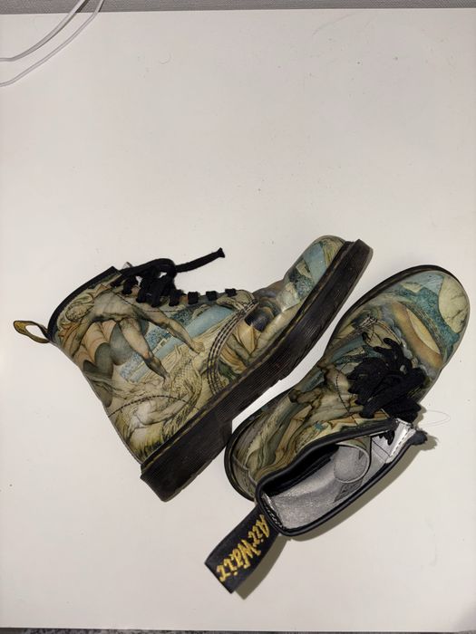 Dr Martens TATE Blake Satan boots US M 9, UK 8