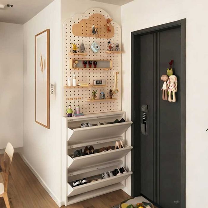 Узкий обувной шкаф из металла – безопасные сглаженные углы