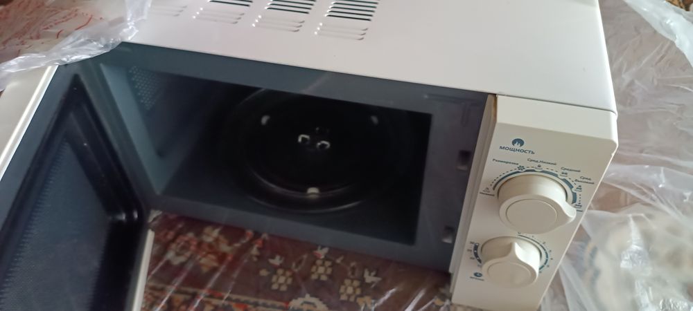 Микроволновая печь