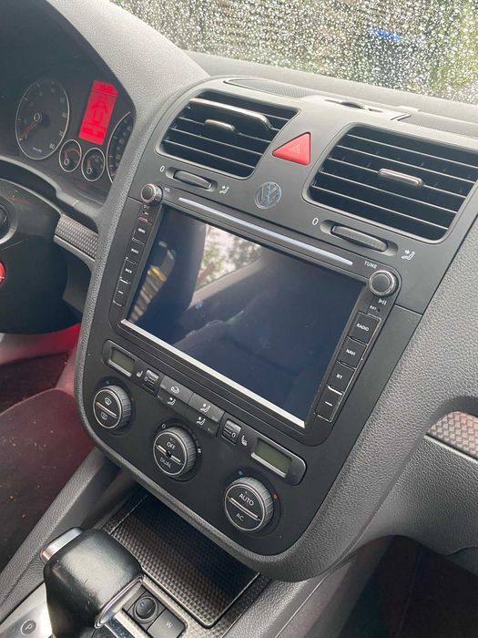 PROMO – Navigatie Android 15 Dedicata VW/Seat/Skoda – CarPlay QLED DSP