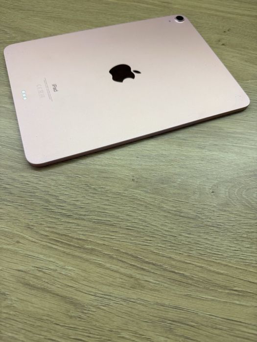 iPad Air 4 Pink-За части