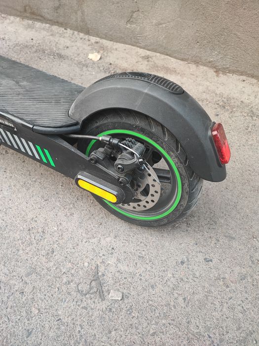 Электросамокат Aser