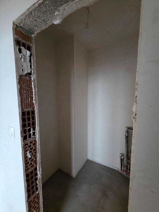 Продава се Тристаен апартамент в Пловдив, Съдийски - 100 кв.м за 888 €/кв.м - Снимка #4