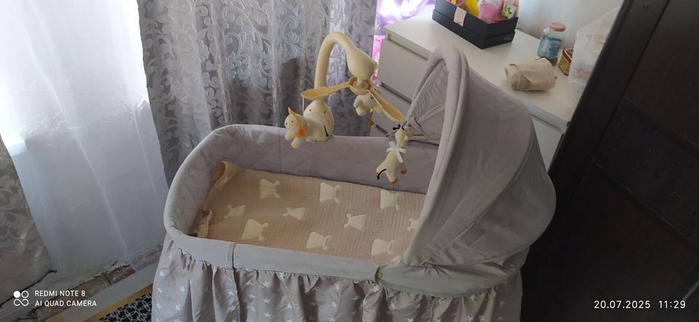 Продам манеж-кроватку