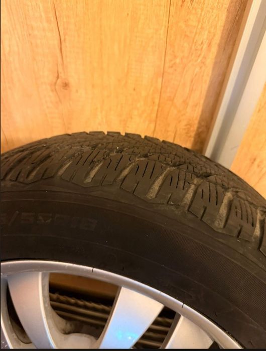 Vând schimb jante E90