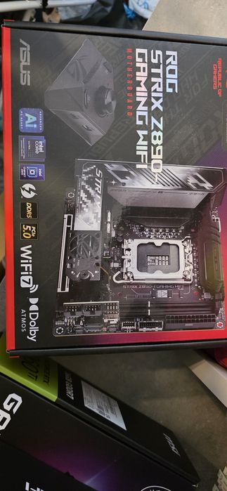Чисто ново дъно Asus strix z890