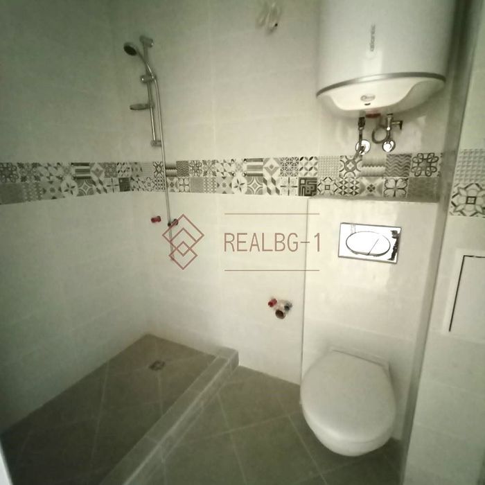 Продава се Двустаен апартамент в с. Кранево, Област Добрич - 84 кв.м за 946 €/кв.м - Снимка #8