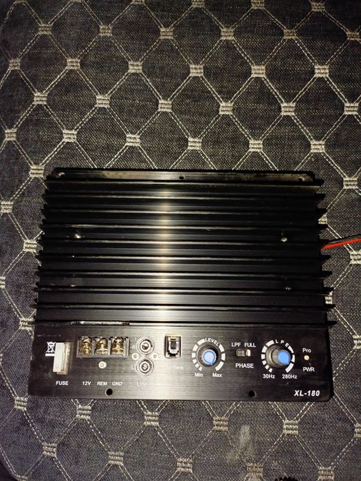 Продам усилители и саб.