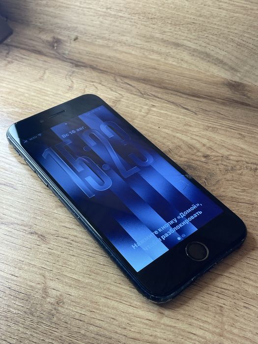 Айфон ( iphone ) se 2020