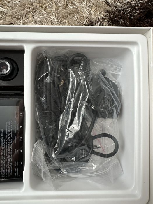 Видеорегистратор Azdome M550