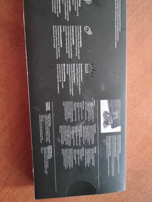 Продава чисто нова безжична клавиатура Logitech Mx keys s