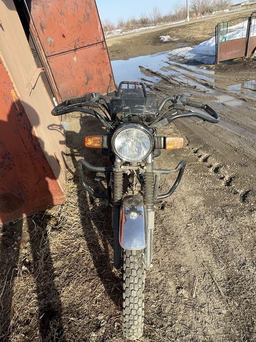 Мотоцикл рейсер турист 150