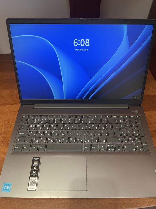 Lenovo IdeaPad 3 15ITL6 в отлично състояние