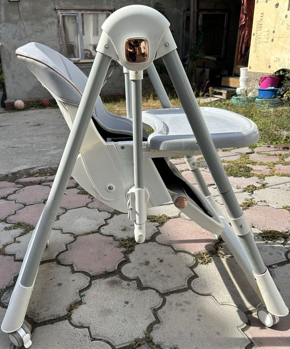 Продам детский стульчик для кормления