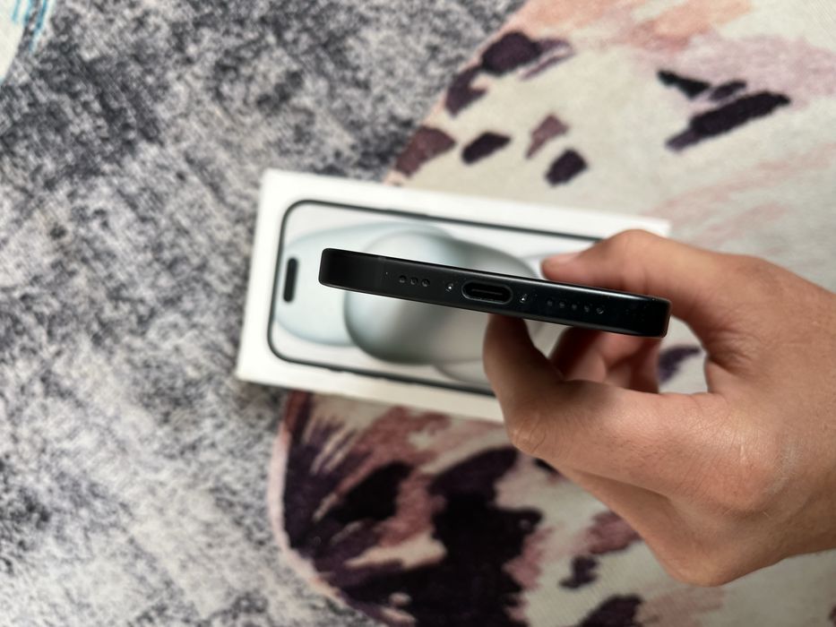 Айфон 15 сатылады