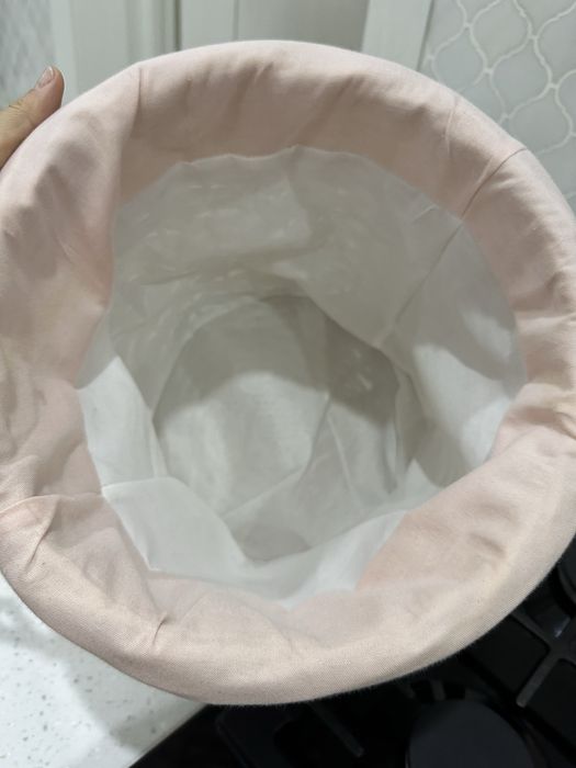 Продам новую корзину для белья