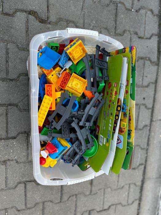 Cutie piese Lego Duplo, foarte multe piese!!