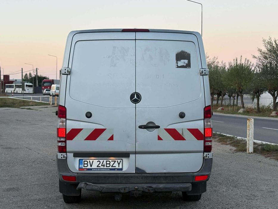 Mercedes Sprinter ~ 2011 ~ 2.2CDI 163 CP ~ Inmatriculat ~ 6 Locuri ~ Acte la zi ~ KM Reali ~
