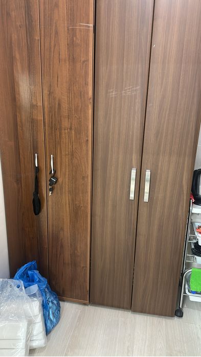 Продам мебель из кабинета