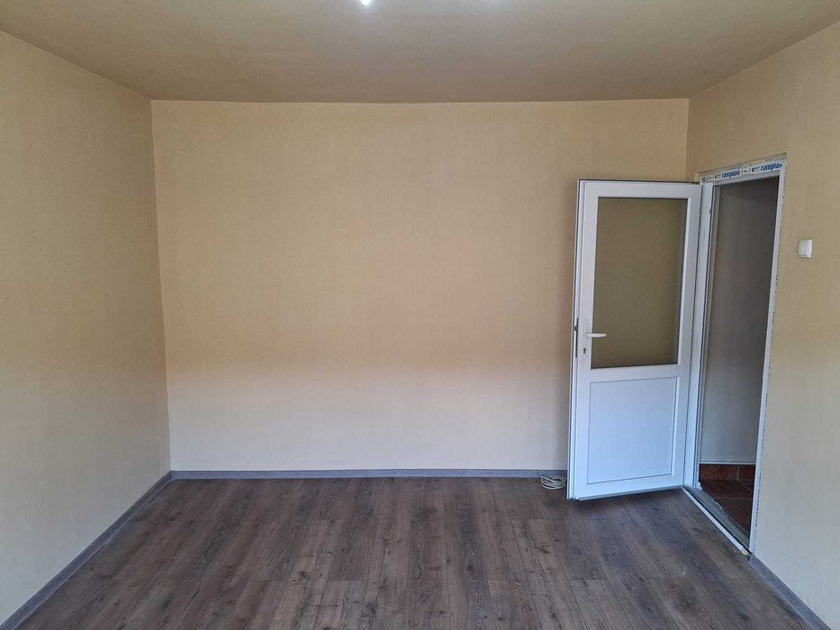 Apartament 2camere semidecomandat
