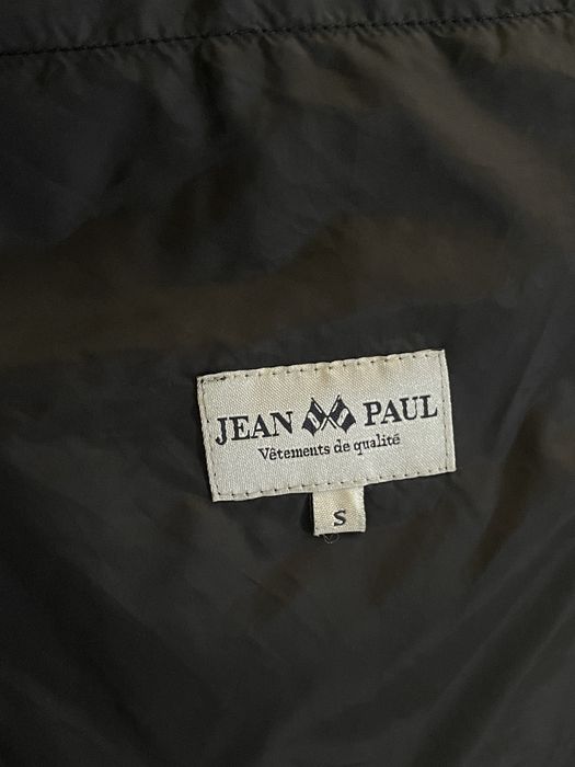 Черно вталено яке размер S