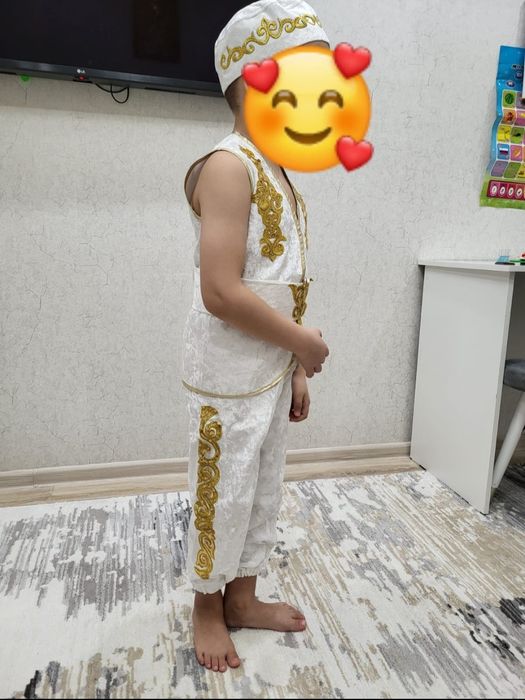 Продам национальный костюм