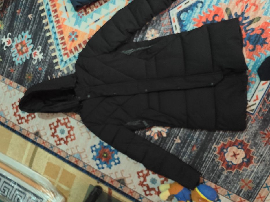 Продам две куртки зима