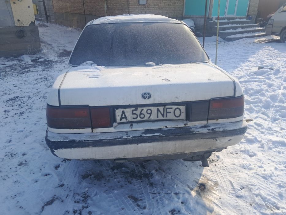 Тайота карина 2.