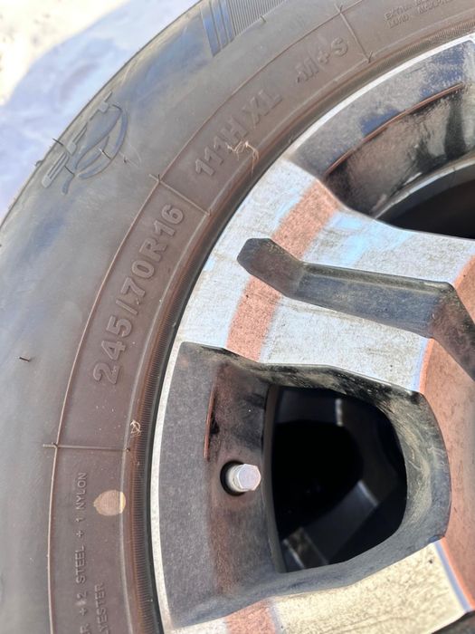 Диски с резиной, новые