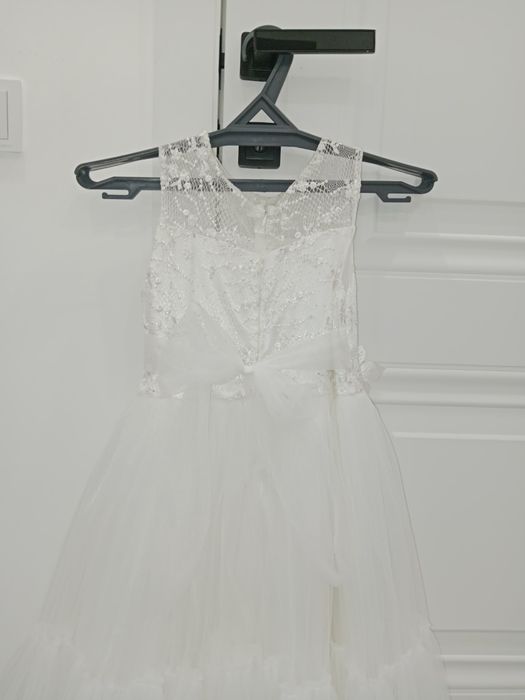 Продаётся белная платья