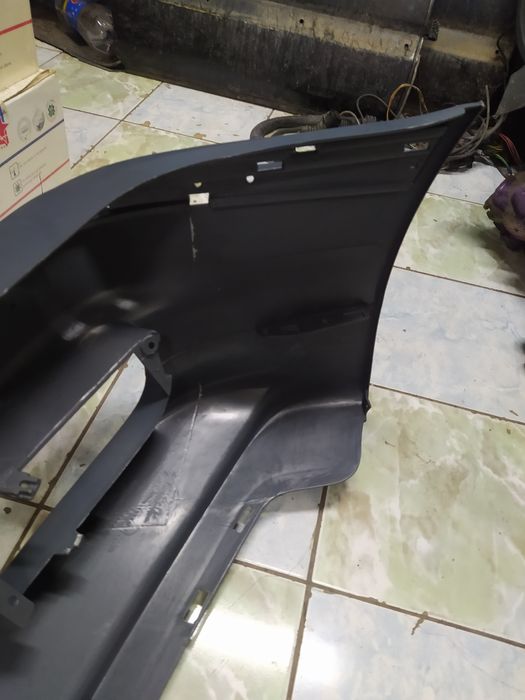 Бампер перед BMW E38