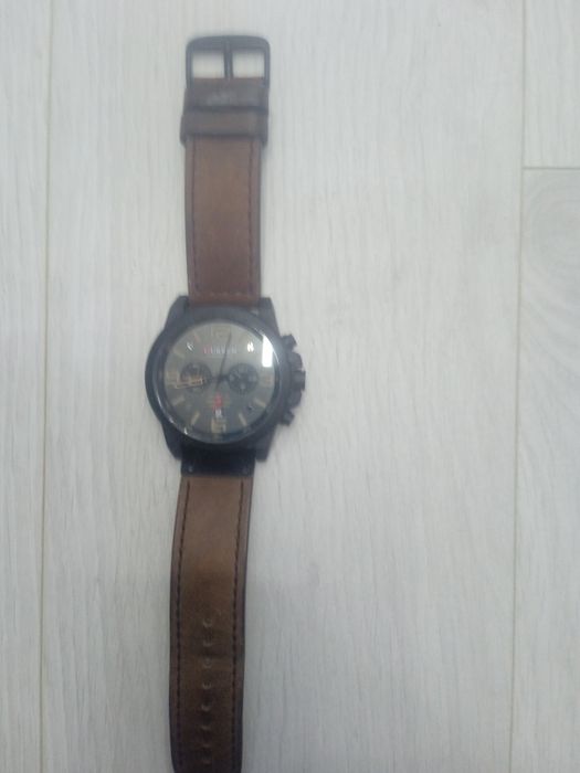 Продам Фирменный часы