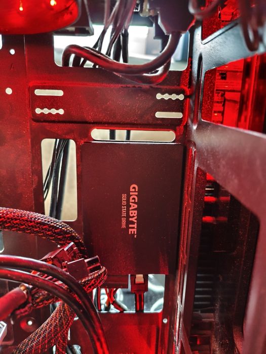 Компютър 1060 3Gb i5 8400
