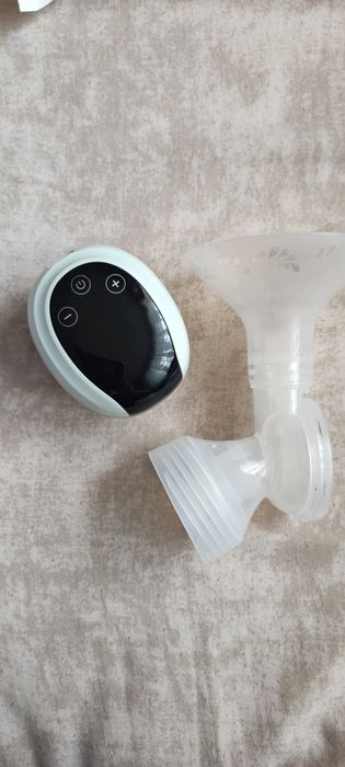 Електрическата помпа за кърма Kikkaboo Leia Plus