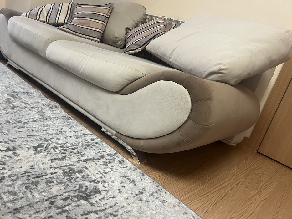 Диван Б/У, самовывоз, отдам.