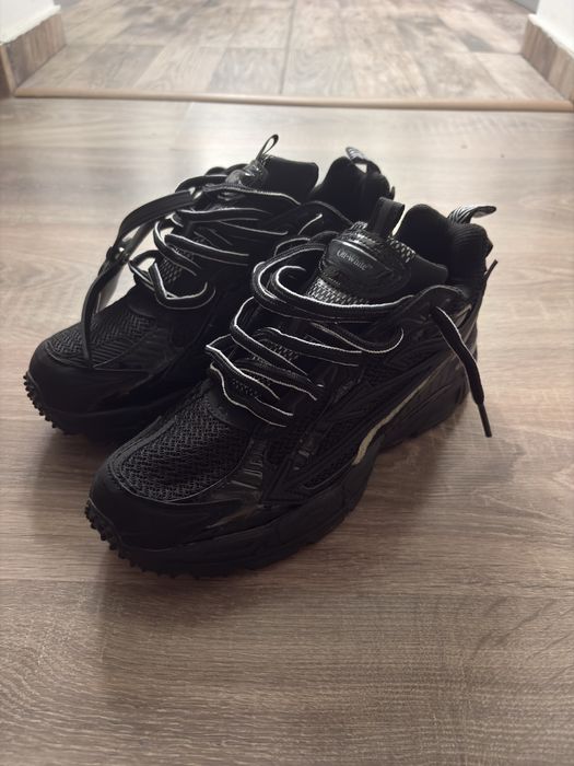 Off white be right back