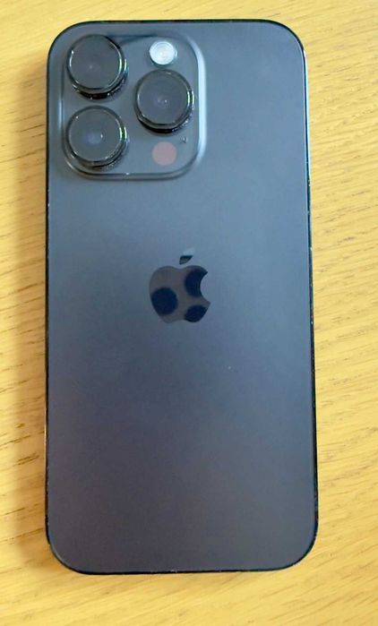 Телефон Iphone 14 Pro Black