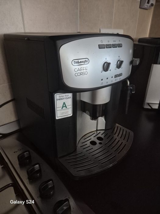 Expressor Delonghi Cafee Corso.