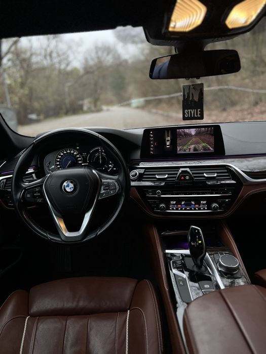 BMW Seria 5 2018 — imagine 5