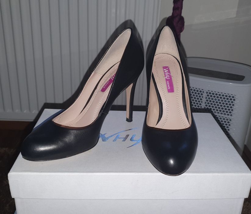 Pantofi cu toc din piele neagra Why Denis