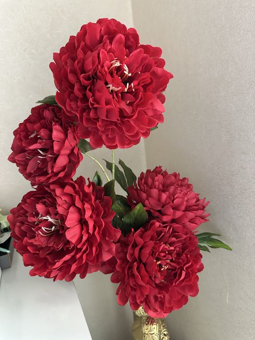 Пионы красные искусственные