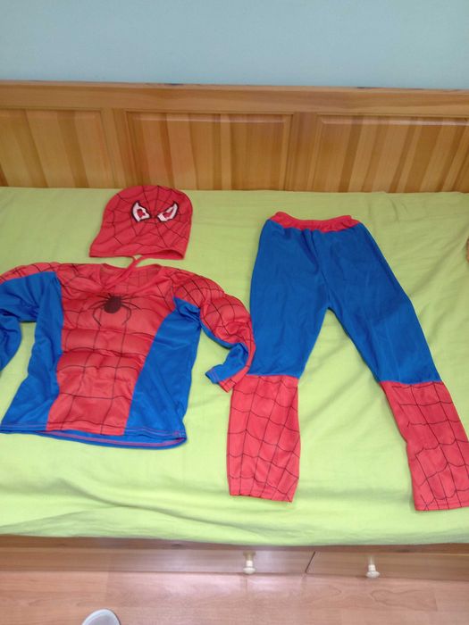 Костюм Спайдърмен