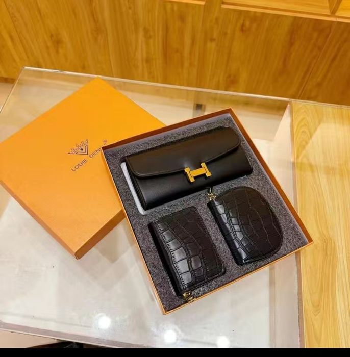 Набор кошельков..