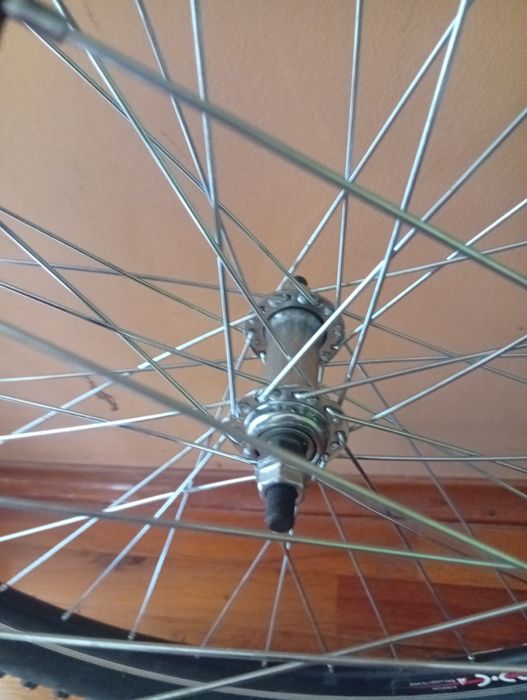 Капли Byox 27.5 комплект с вътрешни и външни гуми чисто нови.Лично пре