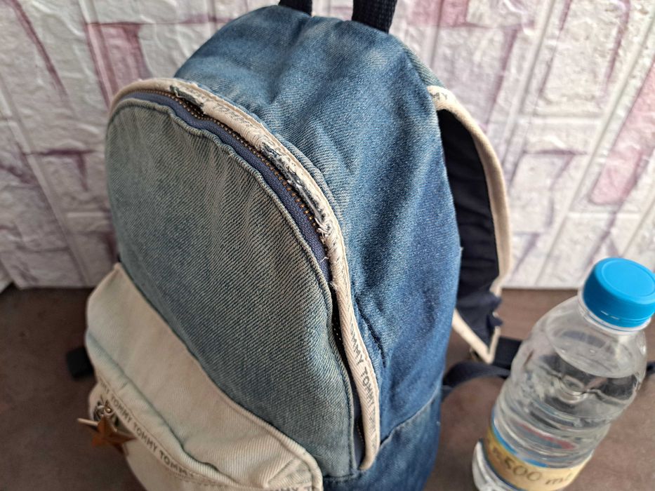 дамска раница.малка дънкова чанта,раничка,Tommy Hilfiger