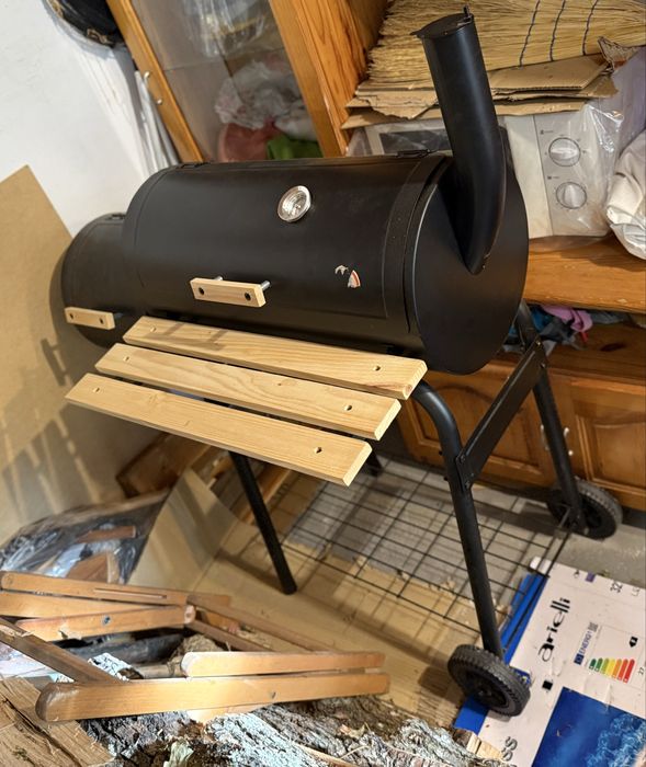 Барбекю с две камери