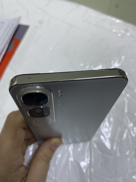 Vivo v 40 lite идеал