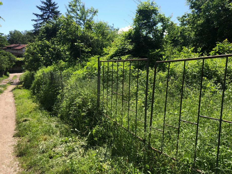 Парцел в с.Извор