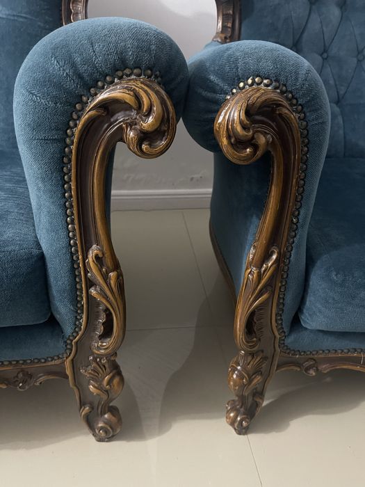 Set baroc in state buna material bun si curat